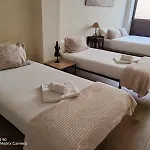 Un Espacio Diferente En Triana. Apartman *