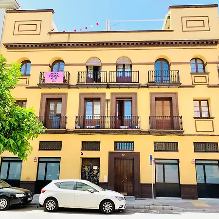 Un Espacio Diferente En Triana. Apartment