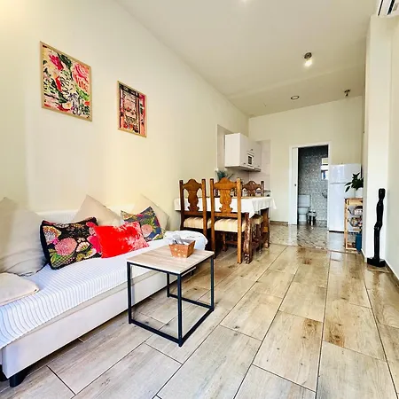 Apartamento Un Espacio Diferente En Triana.